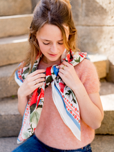 Charger l'image dans la galerie, Le grand foulard Liseron - frise bleue