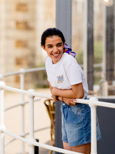 Charger l'image dans la galerie, Le t-shirt brodé Colombe ciel