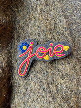 Charger l'image dans la galerie, Broche brodée Joie
