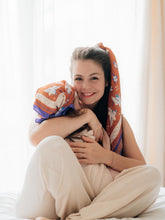 Charger l'image dans la galerie, Le grand foulard Ancolie caramel