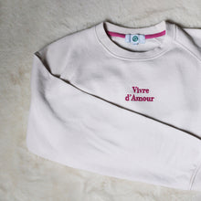 Charger l'image dans la galerie, Le Sweat Thérèse écru sans manche brodée