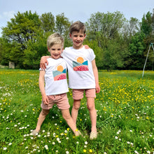 Charger l'image dans la galerie, Tee-shirt Résurrection blanc