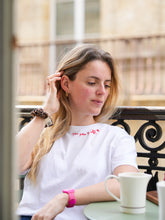 Charger l'image dans la galerie, Le T-shirt brodé Ma grâce te suffit en coton bio