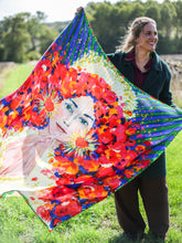 Charger l&#39;image dans la galerie, Le foulard &quot;Fille de Sion&quot; Louise Groux X Caladia
