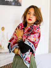 Charger l'image dans la galerie, Le grand foulard Marie-Madeleine- Louise Groux X Caladia
