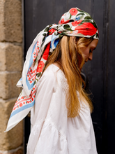 Charger l'image dans la galerie, Le grand foulard Liseron - frise bleue
