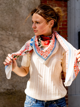 Charger l'image dans la galerie, Le grand foulard Liseron - frise bleue

