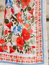 Charger l'image dans la galerie, Le petit foulard Liseron - frise bleue
