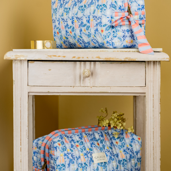 La trousse de Toilette Marie – Matelassée & Imperméable