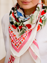 Charger l'image dans la galerie, Le grand foulard Liseron - frise rose
