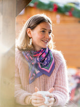 Charger l'image dans la galerie, Le grand foulard Vivre d'amour violet
