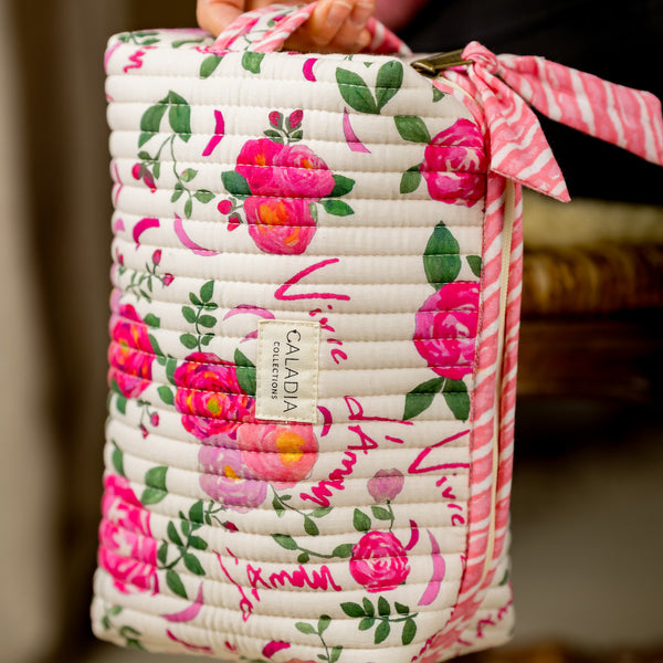 Trousse de toilette Vivre d'amour écru - matelassée et imperméable