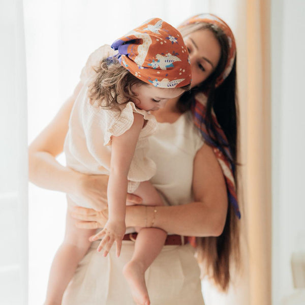 Le petit Foulard Ancolie caramel