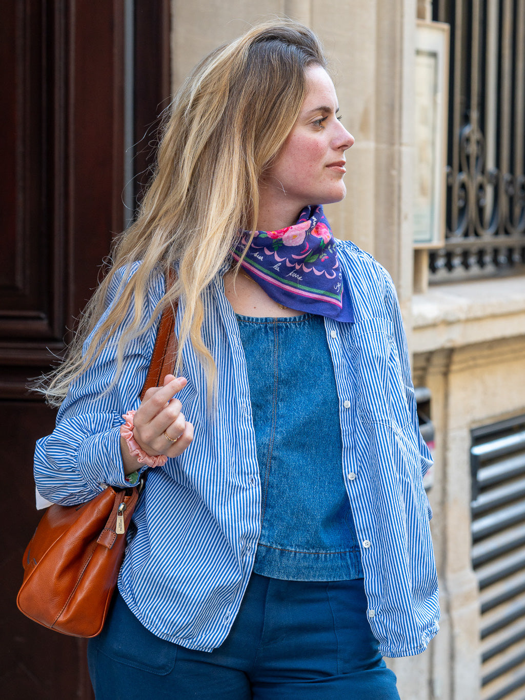 Le petit foulard Vivre d'amour violet – Caladia