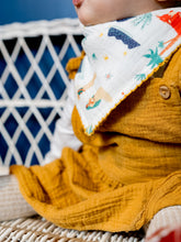 Charger l'image dans la galerie, Petit foulard festonné - Sainte Famille
