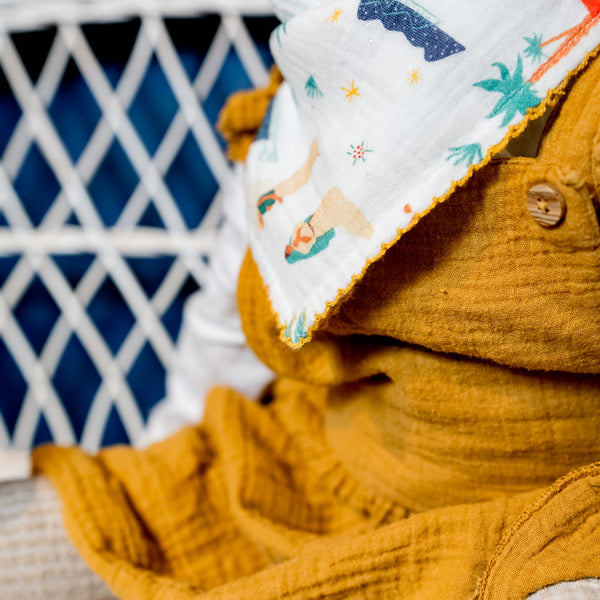 Petit foulard festonné - Sainte Famille